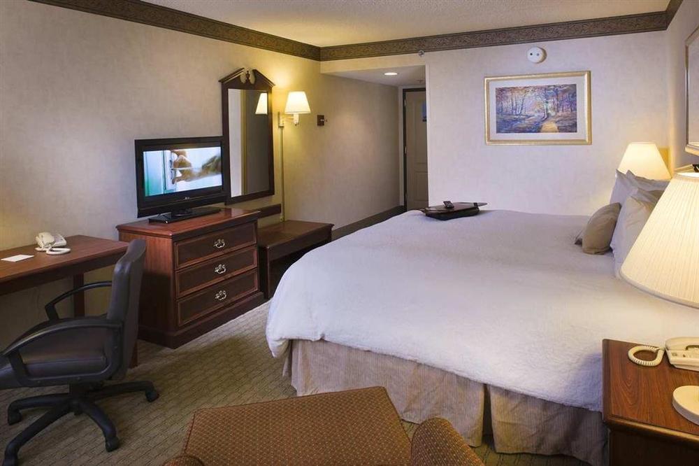 Hampton Inn And Suites Asheville Airport Флетчер Номер фото