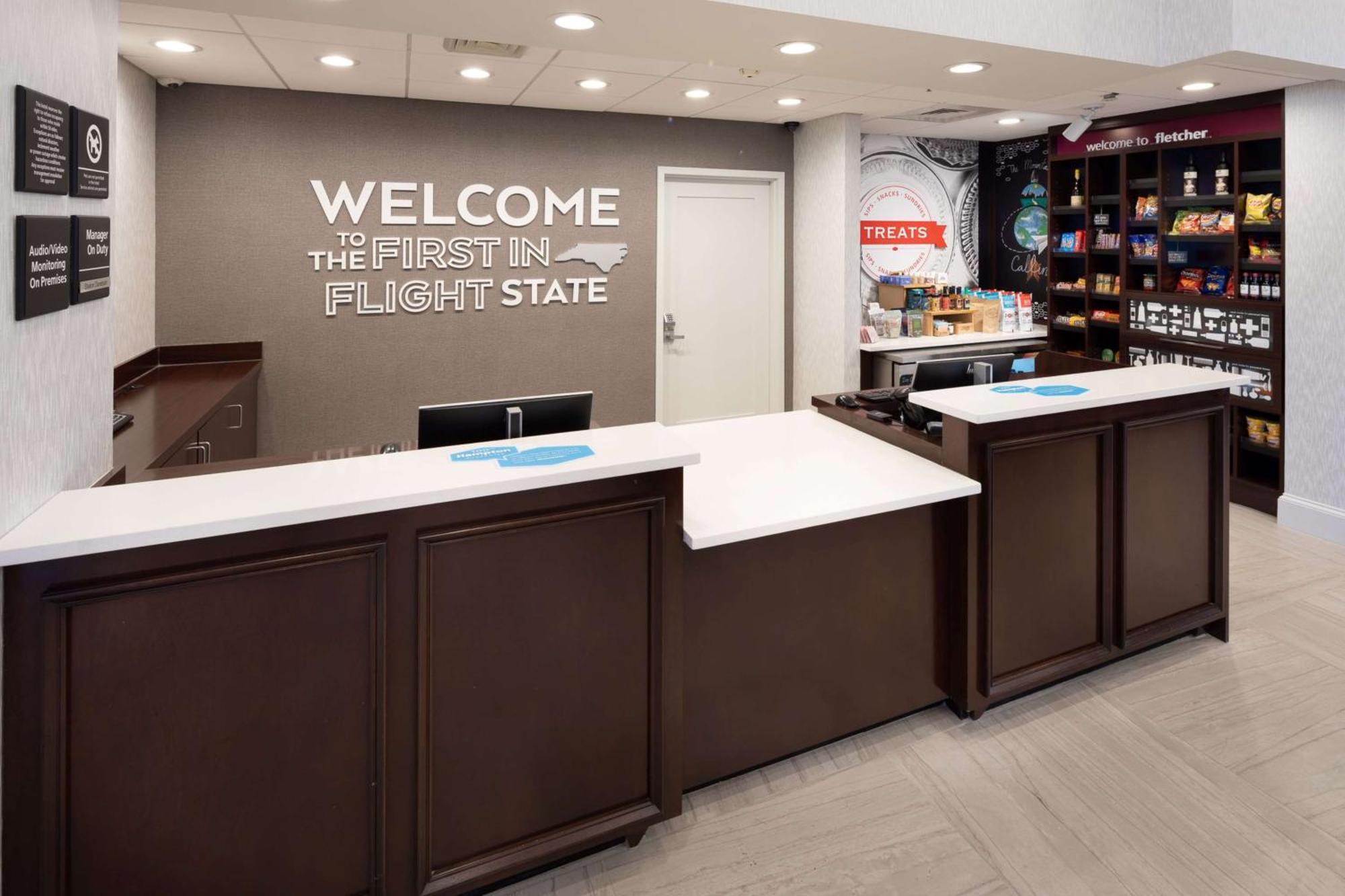 Hampton Inn And Suites Asheville Airport Флетчер Екстер'єр фото